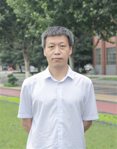 王黎光